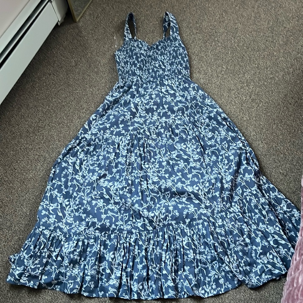 American Eagle maxi dress, size M